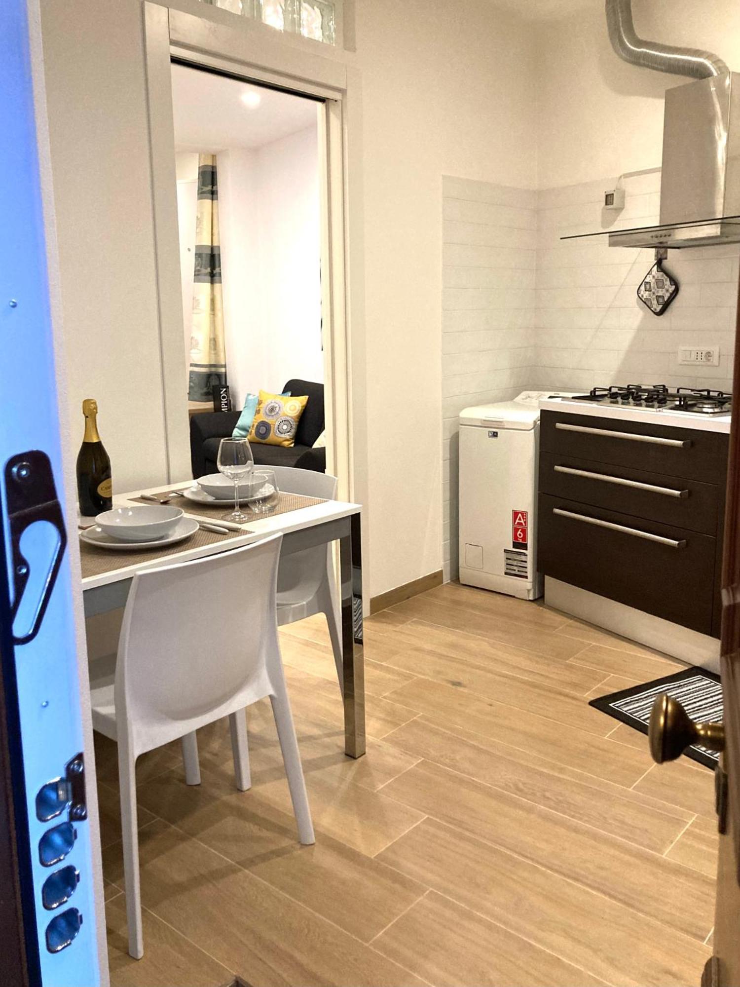 Casa Cereria - Apartment With Parking Trieste Esterno foto